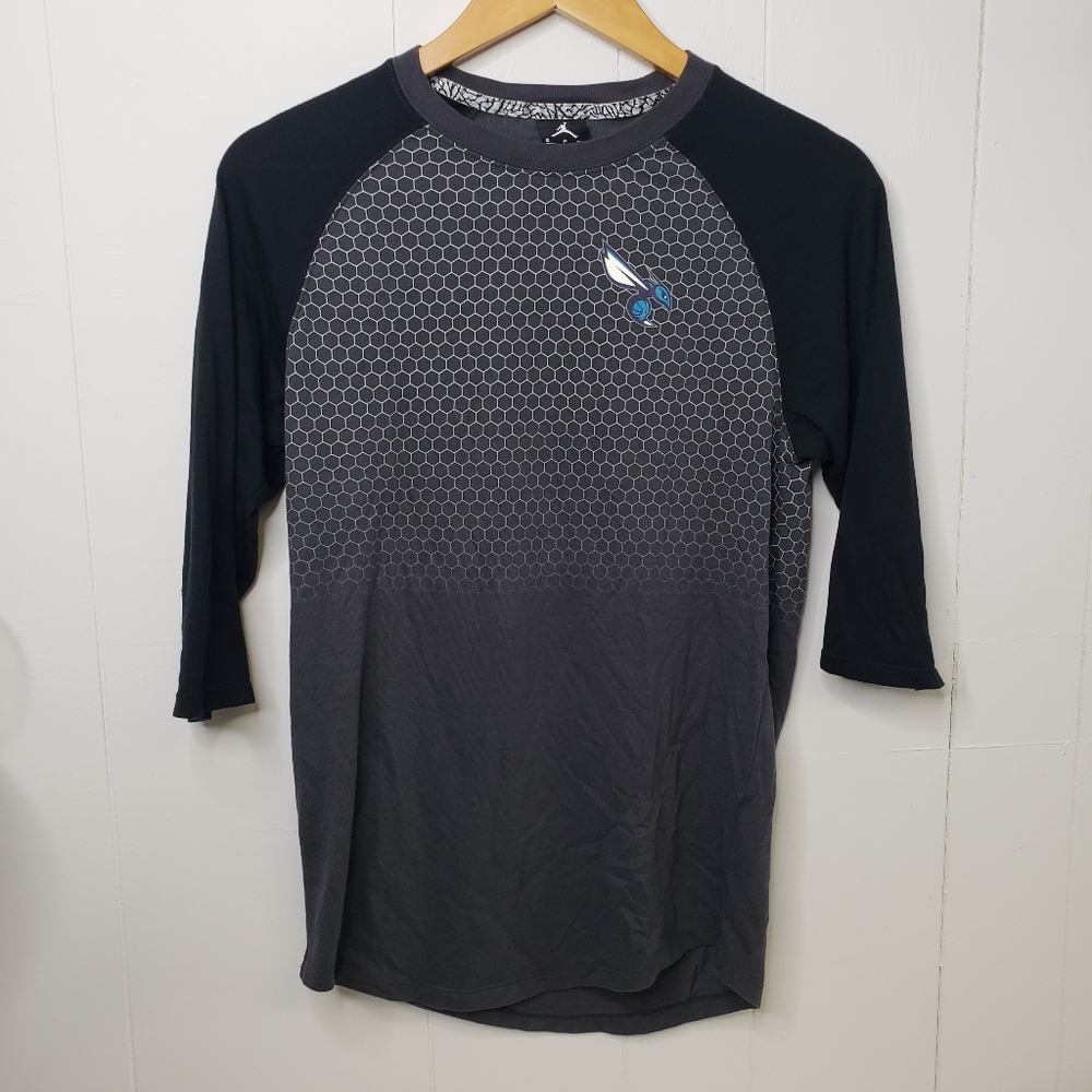 Jordan Charlotte Hornets 3/4 Sleeve Tee Size Small